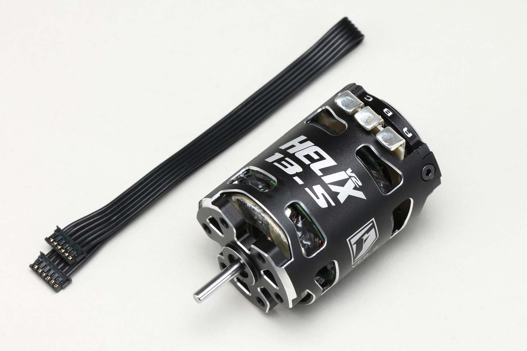 FANTOM HELIX V2 SPEC ED 13.5T 12.5x7.25x26