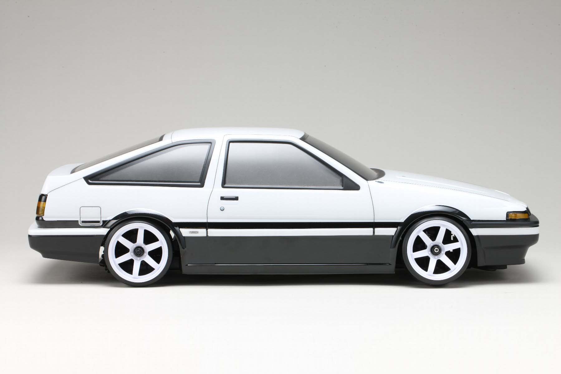 TOYOTA Sprinter Trueno (AE86) 3-Door Body Set